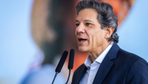 O ministro da Fazenda, Fernando Haddad, na Cerimônia de Lançamento do Plano Safra da Agricultura Familiar 2025/2026 Foto: Diogo Zacarias/MF