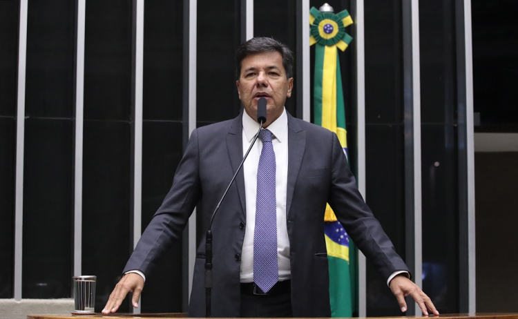 Deputado retira artigo da PEC da segurança para manter autonomia dos Estados