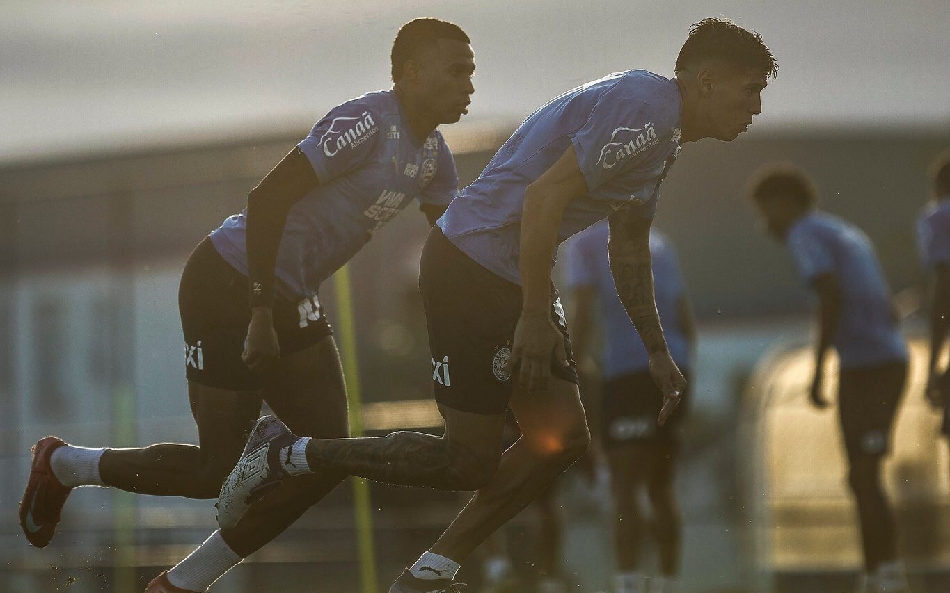 Ramos Mingo e Jean Lucas em treino do Bahia 