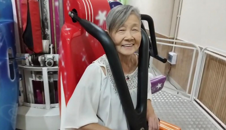 Masae Ojima Miyashiro comemora seu aniversário de 80 anos