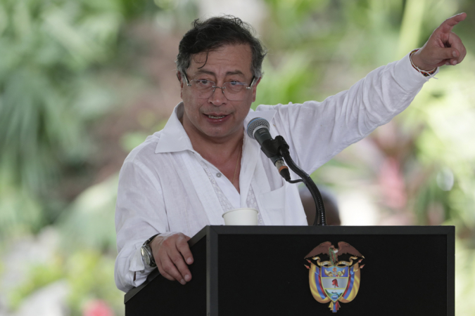 Gustavo Petro durante discurso na Quinta de San Pedro Alejandrino, em Santa Marta