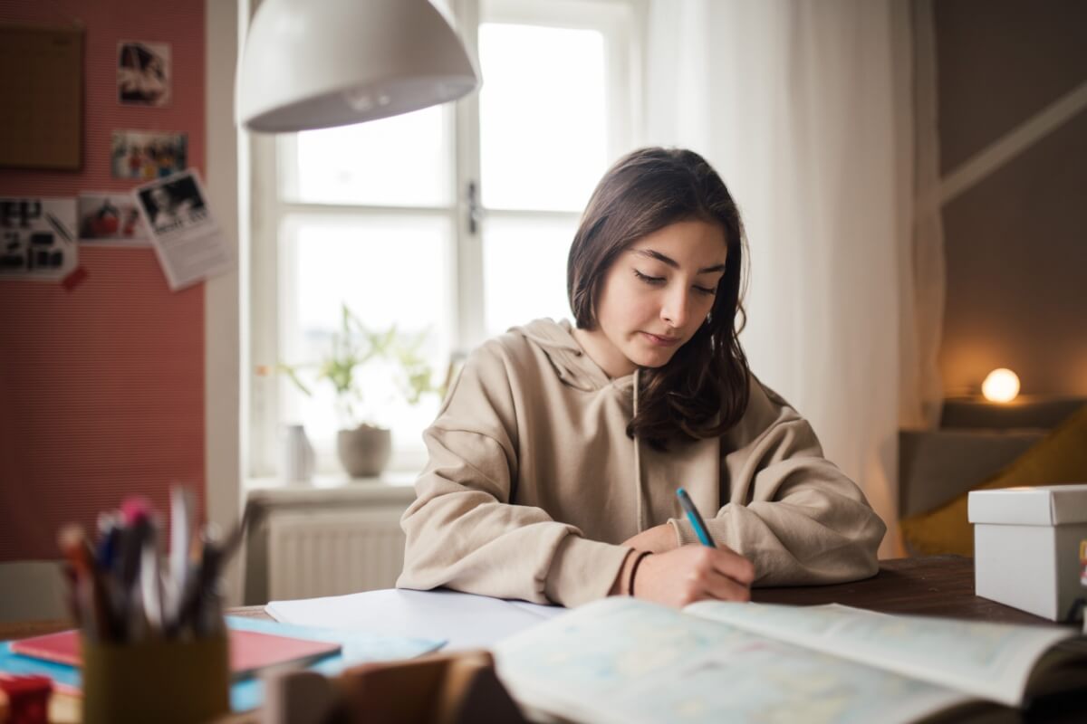 Para ter uma boa nota no Enem é necessário um conjunto de hábitos saudáveis 