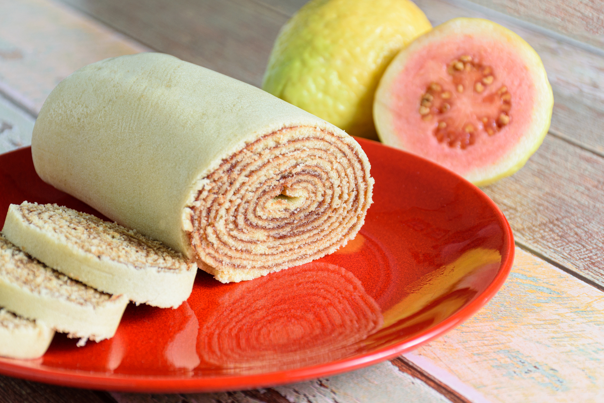 Bolo de rolo de goiabada 