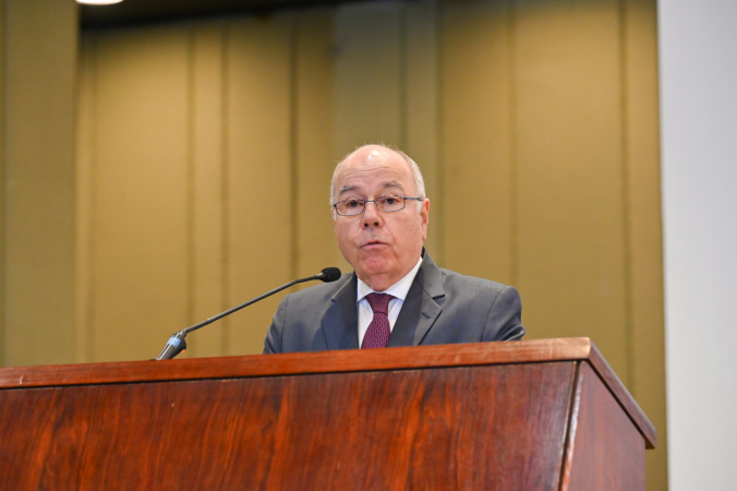 O Ministro Mauro Vieira participa de sessão solene de abertura do Seminário “Diplomacia e Relações Internacionais: Passado, Presente e Futuro”, em comemoração aos 80 anos do Instituto Rio Branco. Foto: Carlos Cruz/MRE.