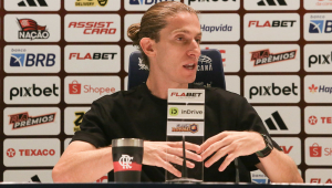 Filipe Luís na coletiva depois de Flamengo 2 x 1 Mirassol