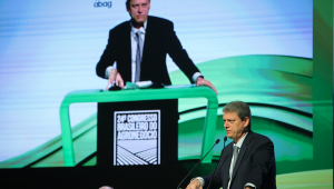 Tarcísio de Freitas discursa durante cerimônia de abertura do "24° Congresso Brasileiro do Agronegócio"