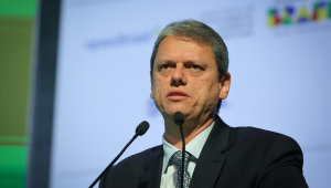 Tarcísio de Freitas