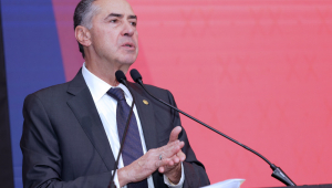 Presidente do STF. ministro Luís Roberto Barroso participa do 20º Fórum Brasileiro de Contratação e Gestão Pública. Presidente do STF. ministro Luís Roberto Barroso participa do 20º Fórum Brasileiro de Contratação e Gestão Pública. Local do Evento: Centro de Convenções Brasil 21. Foto: Rosinei Coutinho/STF