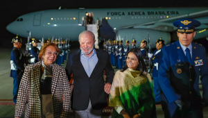 Presidente da República, Luiz Inácio Lula da Silva, durante chegada a Bogotá. Aeroporto Internacional El Dorado, Comando Aéreo de Transporte Militar – Bogotá (Colômbia) Foto: Ricardo Stuckert / PR