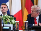 Emmanuel Macron e Donald Trump durante reunião em Washington