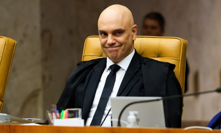 STF faz sessão de reabertura dos trabalhos do Judiciário em Brasília