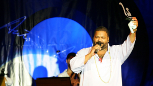 Relembre os maiores sucessos de Arlindo Cruz
