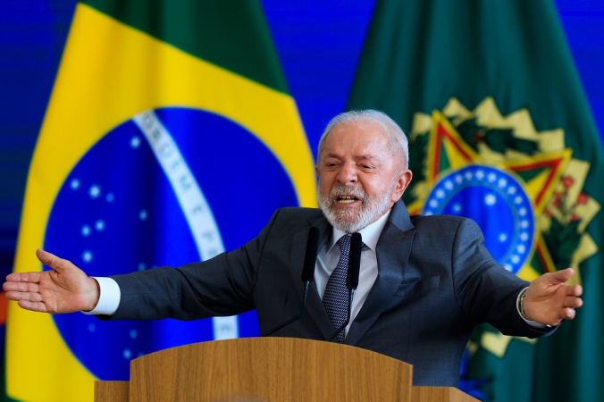 O presidente Luiz Inácio Lula da Silva durante a cerimônia de entrega do Prêmio MEC da Educação, Brasileira realizada na tarde desta segunda-feira