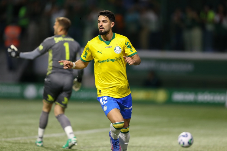 Flaco López é convocado pela Argentina para Eliminatórias da Copa do Mundo de 2026