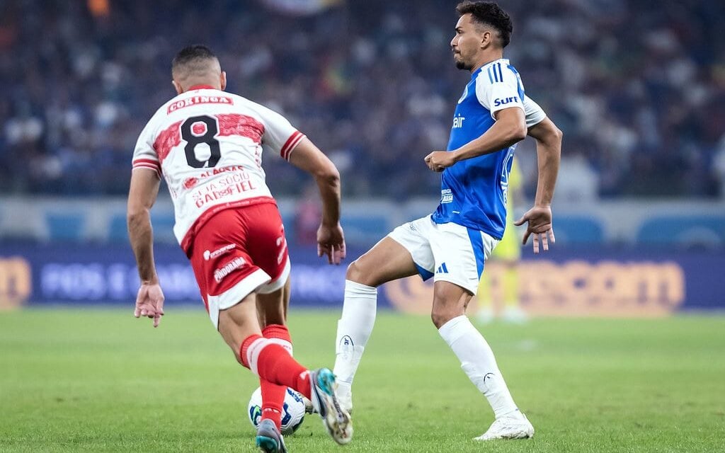 Cruzeiro e CRB voltam a se enfrentar nesta quinta-feira 