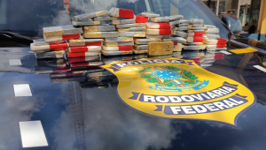 Polícia Rodoviária Federal apreendeu na tarde desta quarta-feira (6), em Altamira (PA), na BR-230, (Transamazônica) cerca de 40 kg de ouro maciço