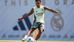 Rodrygo durante treinamento do Real Madrid