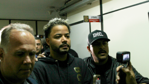 Hytalo Santos ao chegar ao Departamento Estadual de Investigações Criminais (DEIC), em São Paulo, na manhã desta sexta-feira (15)