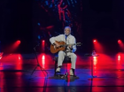 Gilberto Gil fala de Preta em primeiro show após morte da filha