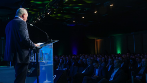 André Gerdal Johanpeter, presidente do Conselho Diretor do Instituto Aço Brasil, afirma que tarifas americanas podem levar a demissões e ao adiamento ou cancelamento de investimentos