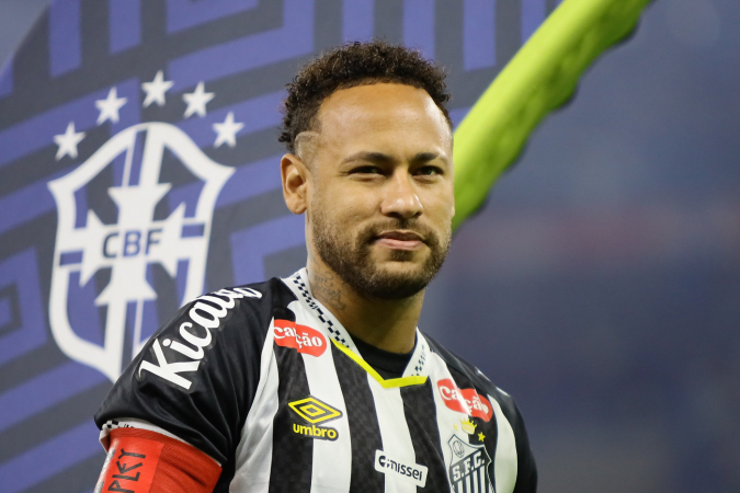 Neymar em partida contra o Cruzeiro, pela 19ª rodada do Campeonato Brasileiro