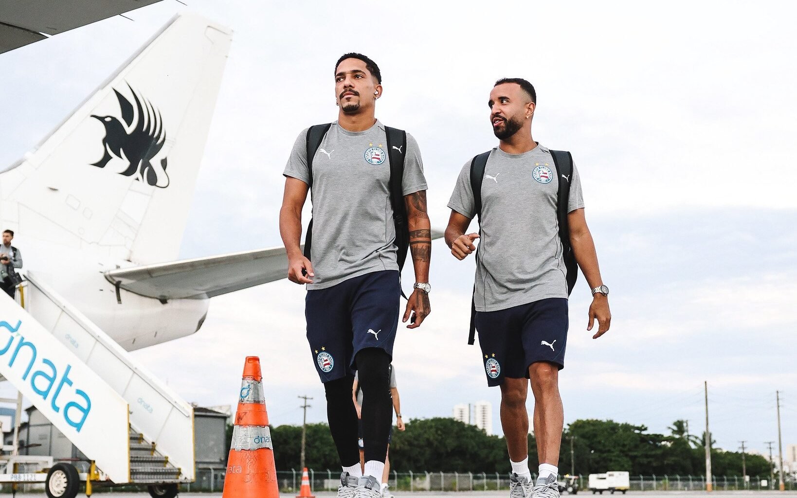 Gilberto e Caio Alexandre em viagem do Bahia 