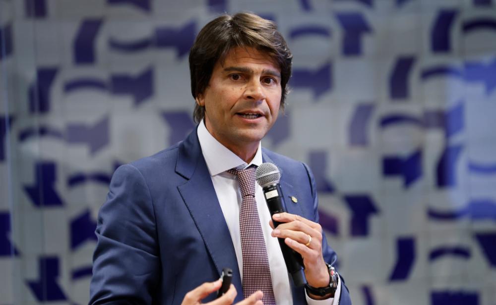 Reforma Administrativa avança no Congresso com foco em eficiência, corte de privilégios e modernização do serviço público