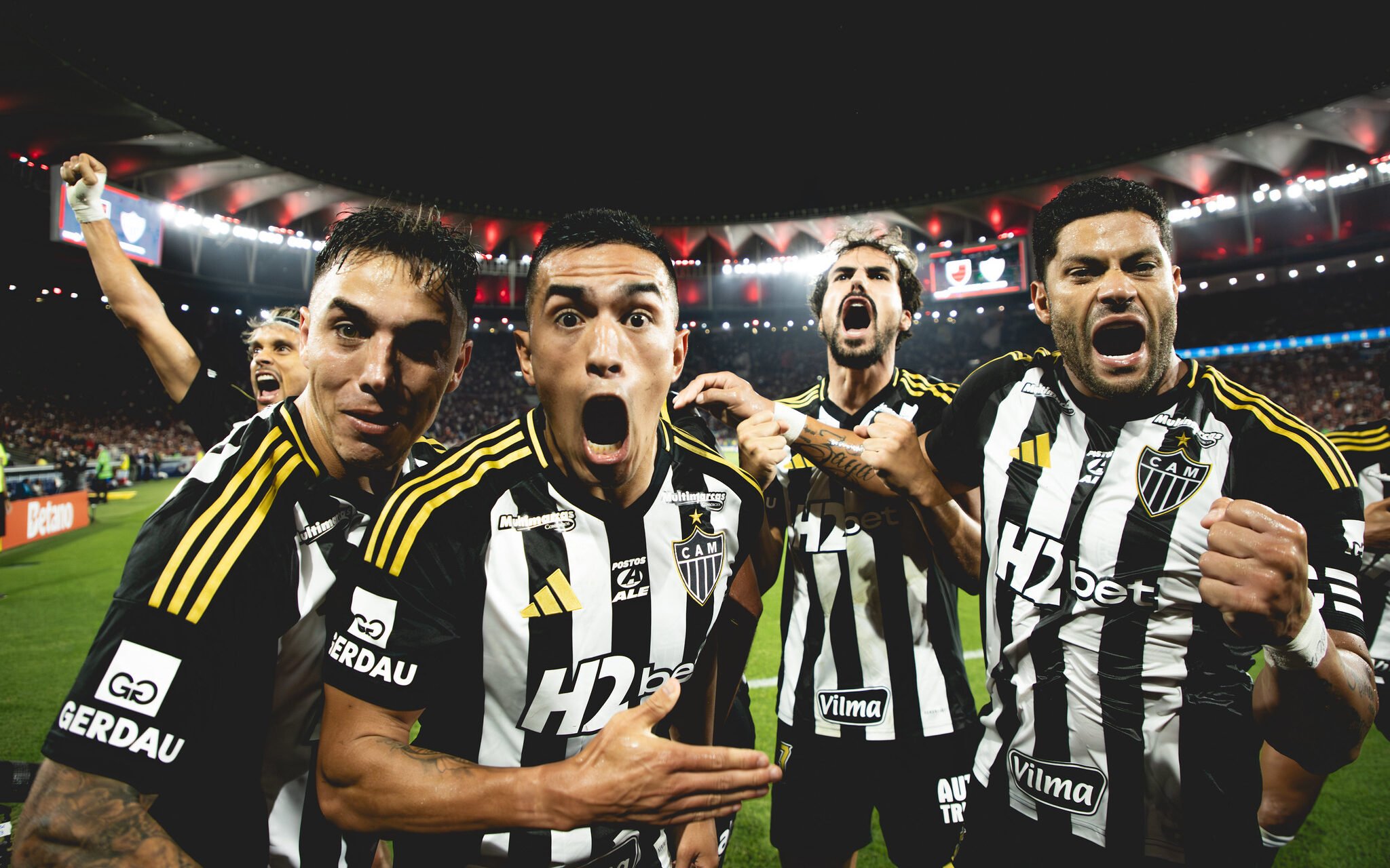 Jogadores do Atlético-MG comemorando 