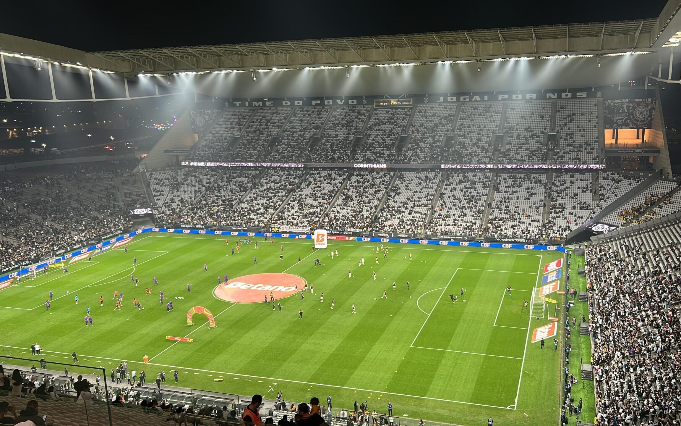 Neo Química Arena recebe Corinthians x Bahia 