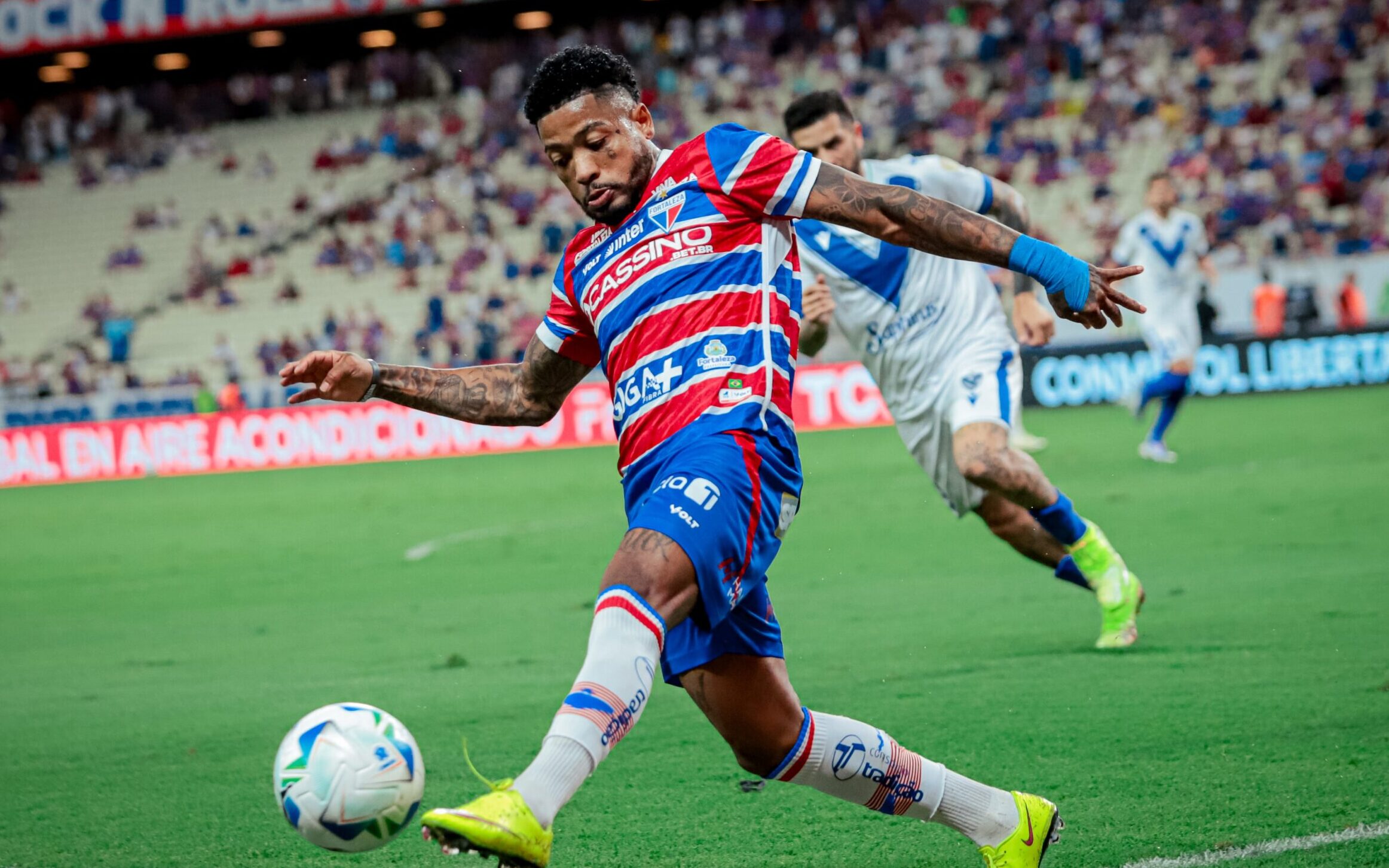 Partida entre Fortaleza e Vélez Sarsfield, pela Copa Libertadores 