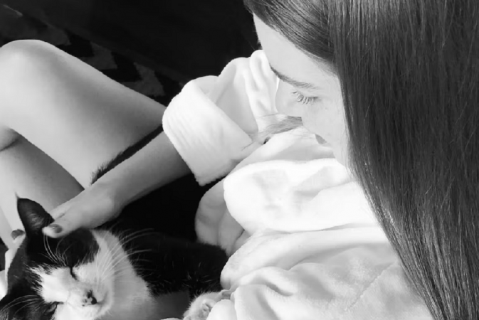 Marina Ruy Barbosa e seu gato, João