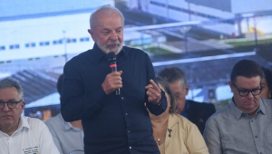 O Presidente da República, Luiz Inácio Lula da Silva, acompanhado de ministros e assessores, participa da cerimônia de inauguração da fábrica de hemoderivados da Empresa Brasileira de Hemoderivados e Biotecnologia (Hemobrás), em Goiana (PE)