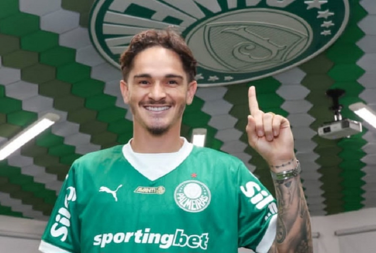Lateral Khellven se despede do CSKA e é anunciado pelo Palmeiras: ‘Vivendo um sonho’