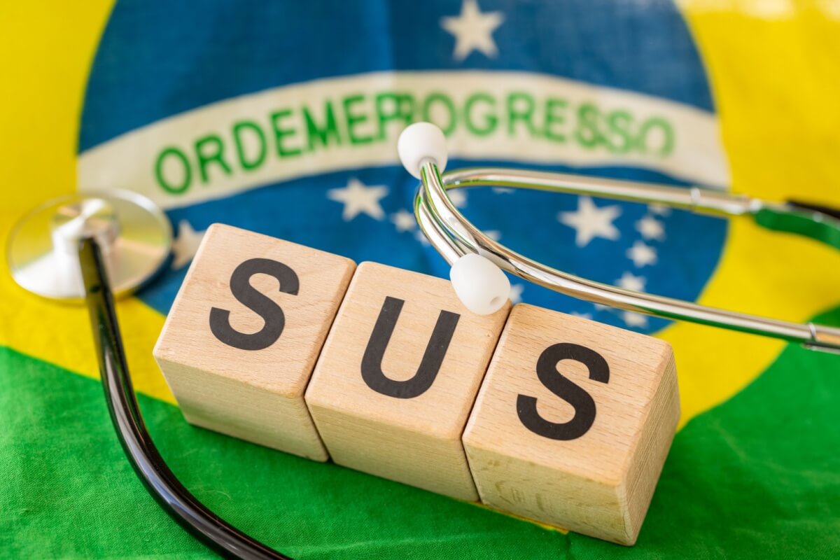 O SUS garante que qualquer cidadão tenha acesso a serviços essenciais de saúde 