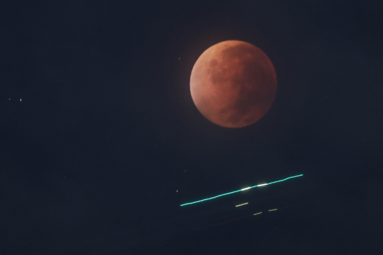 Eclipse lunar total nas Filipinas