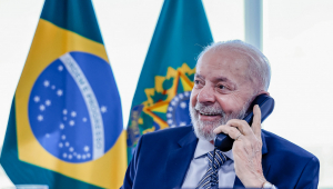 Telefonema para o Presidente da França, Emmanuel Macron