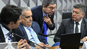 Comissão Parlamentar Mista de Inquérito do INSS - 2025 (CPMI - INSS) realiza reunião para ouvir depoimento de advogado apontado como peça-chave de investigação da fraude no Instituto Nacional do Seguro Social (INSS).