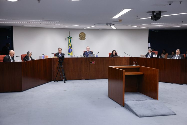 AO VIVO: Julgamento de Bolsonaro e aliados entra no segundo dia; acompanhe