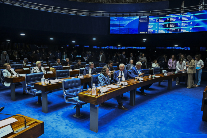 Plenário do Senado durante a votação do Código de Defesa do Contribuinte