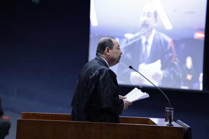 advogado Celso Vilardi, que representa Jair Bolsonaro. Nesta quarta (3) a Primeira Turma do STF inicia o segundo dia de julgamento da trama golpista na Ação Penal 2668 - Núcleo 1 composto por Mauro Cid, ex-presidente Jair Bolsonaro; o ex-diretor da ABIN, Alexandre Ramagem; o ex-comandante da Marinha, Almir Garnier; o ex-ministro da Justiça, Anderson Torres; o ex-ministro do Gabinete de Segurança Institucional, Augusto Heleno; o ex-ministro da Defesa, Paulo Sérgio Nogueira; e o ex-ministro e vice da chapa de Bolsonaro, Walter Braga Netto 03/09/2025