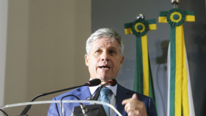 Ministério do Desenvolvimento Agrário e Agricultura Familiar MDA.GOVBR Seguir 09-09-2025 18h Ministro Paulo Teixeira participa do Lançamento da Campanha Mais Mercados para a Agricultura Familiar na Transição Energética. 09-09-2025 18h Ministro Paulo Teixeira participa do Lançamento da Campanha Mais Mercados para a Agricultura Familiar na Transição Energética. Foto Albino Oliveira - Ascom MDA