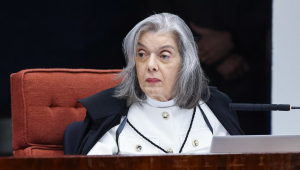 Carmen Lucia, durante julgamento