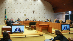 Sessão plenária do STF.