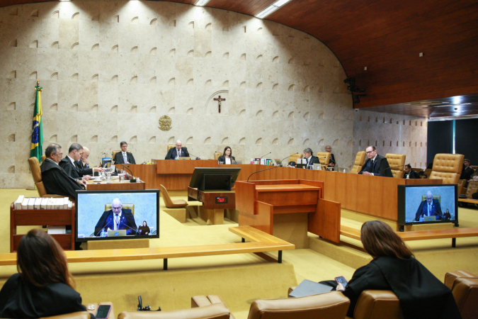 Sessão plenária do STF.