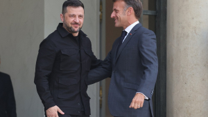Macron e Zelensky
