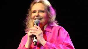 Ângela Rô Rô morre aos 75 anos