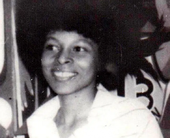 Assata Shakur, ex-Pantera Negra e procurada pelo FBI, morre aos 78 anos em Cuba