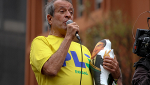 O presidente nacional do PL, Valdemar Costa Neto, participa de ato na Avenida Paulista, em São Paulo, neste domingo