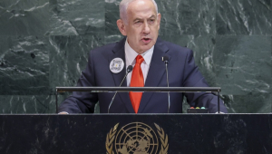 O primeiro-ministro de Israel, Benjamin Netanyahu, discursa durante o debate geral da 80ª sessão da Assembleia Geral das Nações Unidas na sede das Nações Unidas em Nova York, Nova York, EUA, em 26 de setembro de 2025. (Nova York) EFE/EPA/SARAH YENESEL