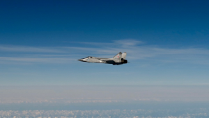 Caça russo MIG-31 sobrevoa o Mar Báltico após violar o espaço aéreo estoniano